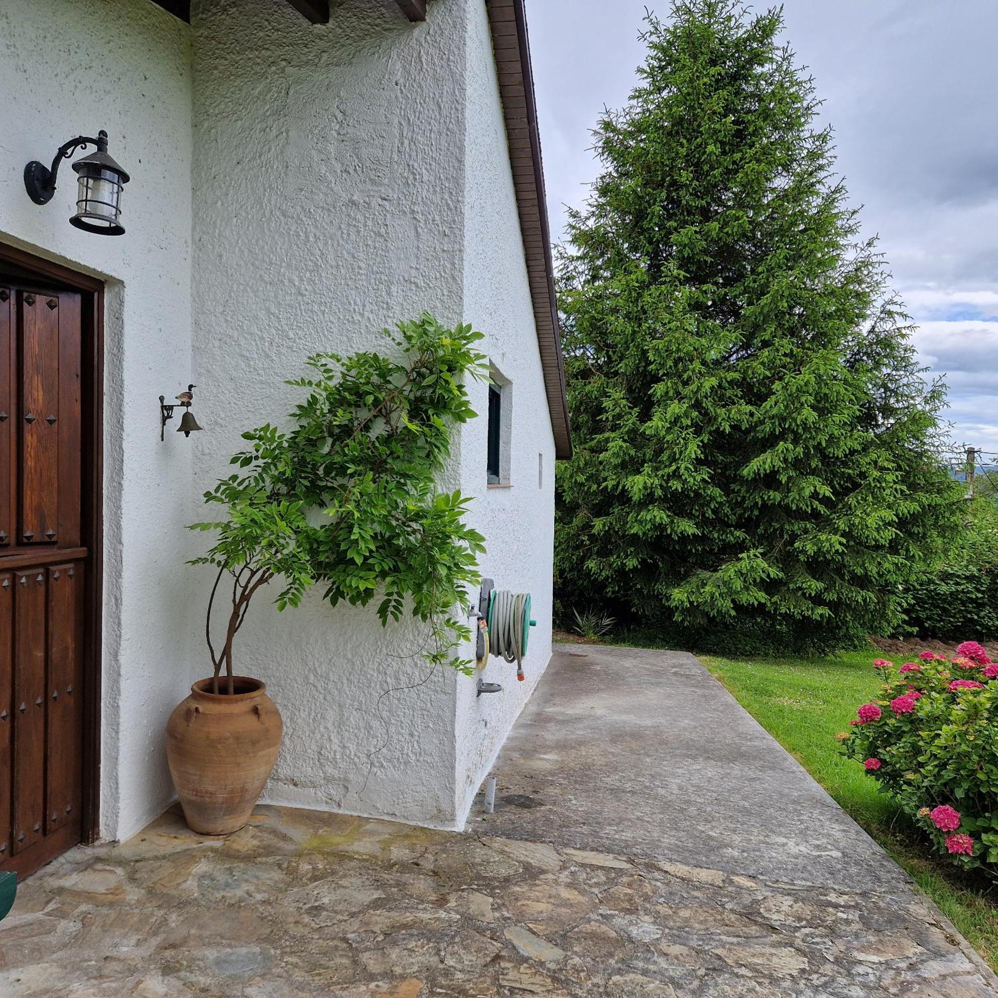 Casa Benjamin Villa Oviedo Exterior photo