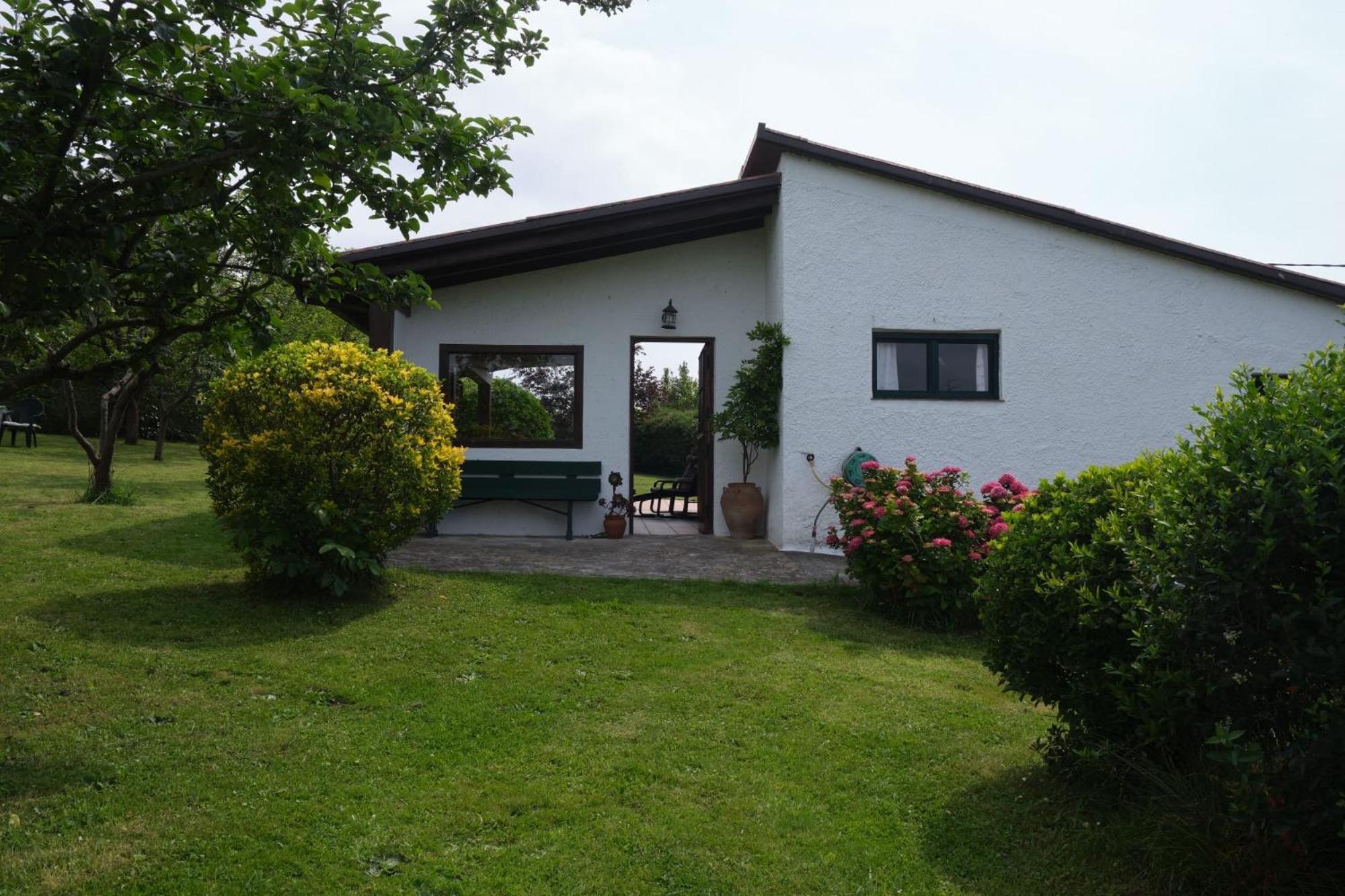Casa Benjamin Villa Oviedo Exterior photo
