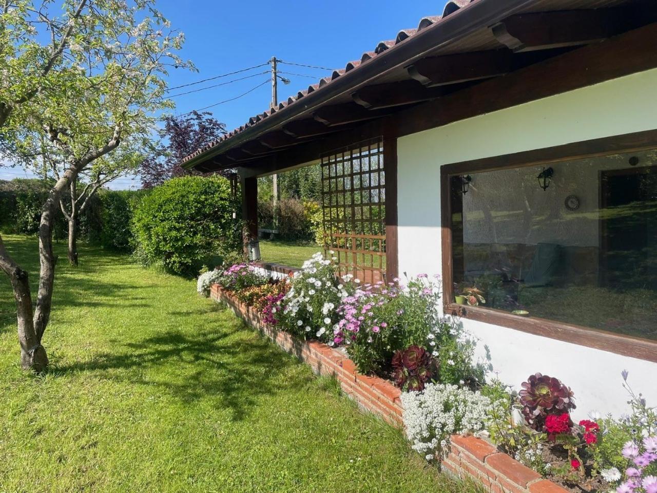 Casa Benjamin Villa Oviedo Exterior photo