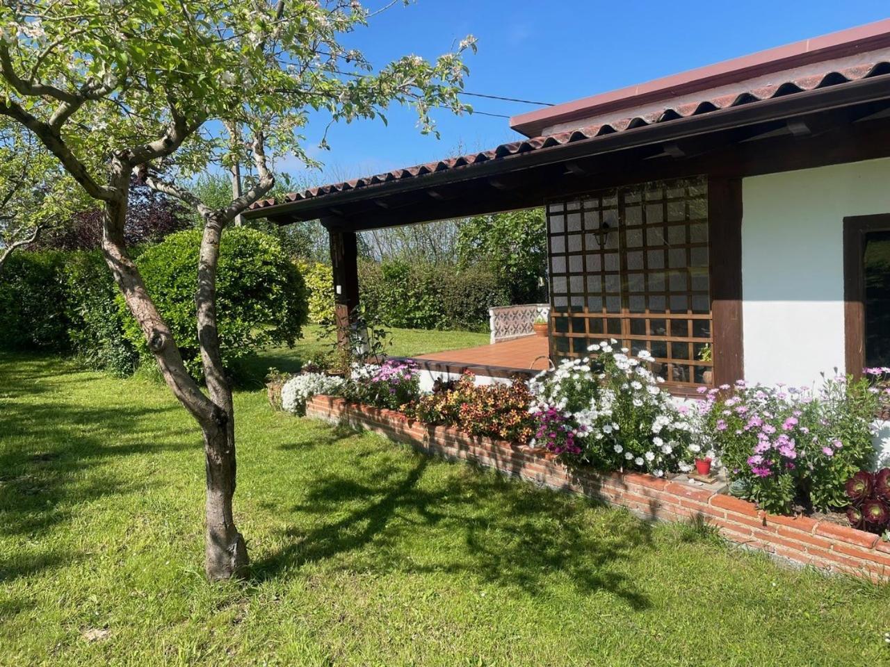 Casa Benjamin Villa Oviedo Exterior photo
